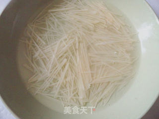 超级下饭菜—酸辣土豆丝的做法步骤:5