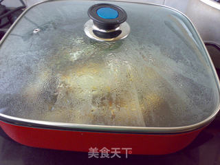 洋葱烧鲫鱼的做法步骤:7