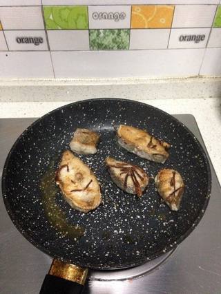 照烧鲩鱼的做法步骤:4