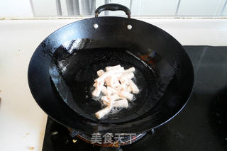 小炒牛骨髓的做法步骤:4
