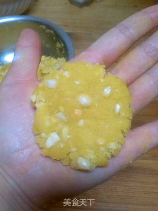 酥到没边——素油版花生酥的做法步骤:6