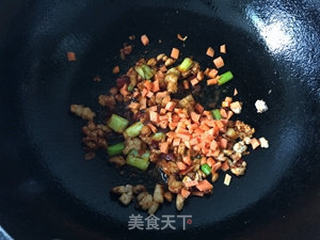 海参烧豆腐的做法步骤:8