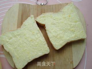 玉米吐司披萨的做法步骤:4