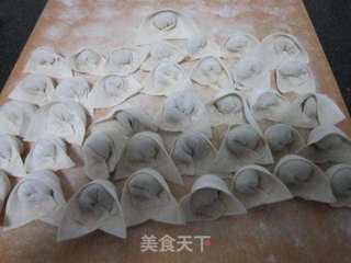 猪肉芹菜馅馄饨的做法步骤:8