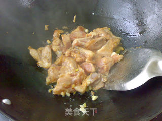 香芹大蒜焗肉排的做法步骤:3
