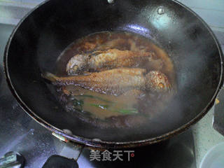 糖醋黄鱼的做法步骤:5