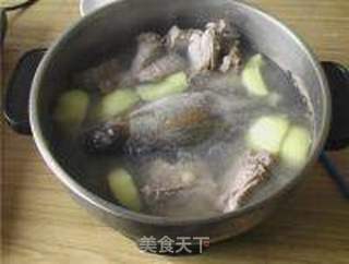 南北杏苹果金鳟鱼汤的做法步骤:7