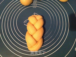 椰蓉辫子面包的做法步骤:10