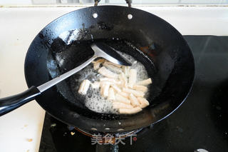 小炒牛骨髓的做法步骤:5