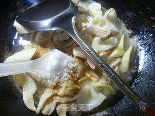大豆蛋白烧雷笋的做法步骤:9