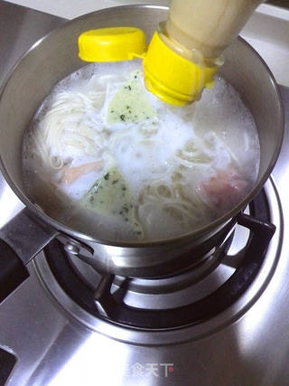 日式骨汤面的做法步骤:4