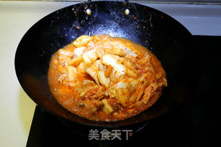 辣白菜炒五花肉的做法步骤:7