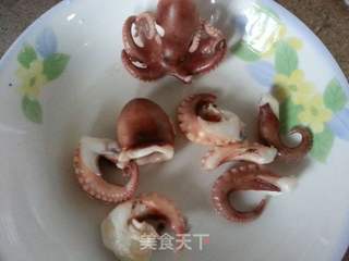 章鱼莴笋丝的做法步骤:4