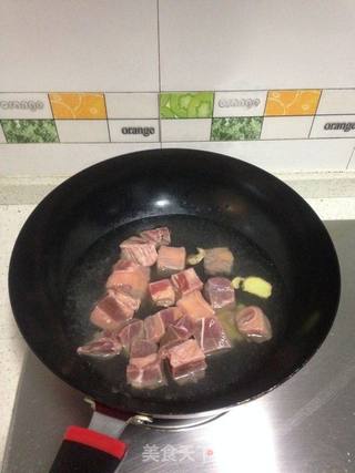 土豆牛腩的做法步骤:2