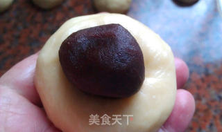 果仁豆沙面包的做法步骤:7