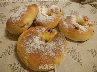 幸福香甜圏——蔓越莓奶酪面包圏的做法步骤：13