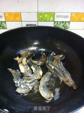豆腐泥鳅汤的做法步骤:3