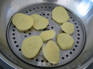 凹了造型的【土豆泥沙拉】的做法步骤:2