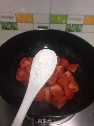 番茄鱼丸的做法步骤:3