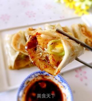 角瓜鸡蛋虾仁锅贴的做法步骤:14