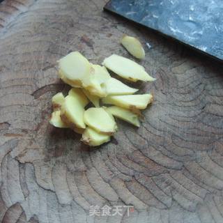 猪肚鸡---辅乳期汤煲的做法步骤:2