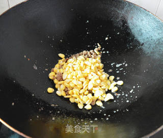 玉米沙拉酱炒饭的做法步骤:5