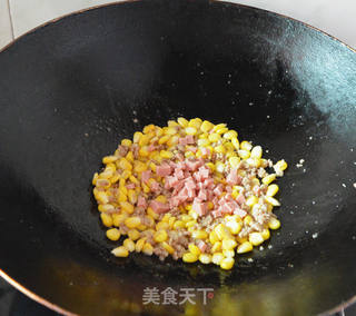 玉米沙拉酱炒饭的做法步骤:6