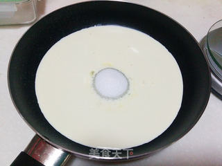 花生可可牛轧糖-淡奶油版的做法步骤:6