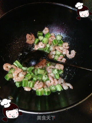 仙草阁私房菜(虾兵蟹将)-腊月记食腊月十一(大虾炒秋葵)的做法步骤:5