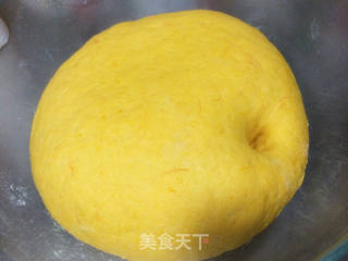 玫瑰花卷的做法步骤：5