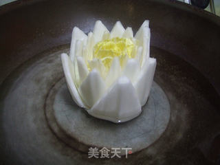 翠玉莲花的做法步骤:3
