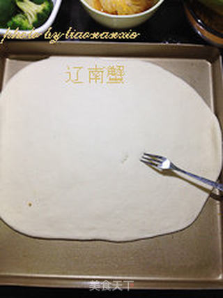 甜肠嫩瓜披萨的做法步骤:5