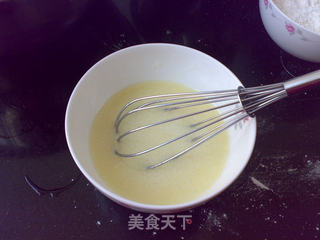 双色蜂蜜蛋糕卷的做法步骤:3
