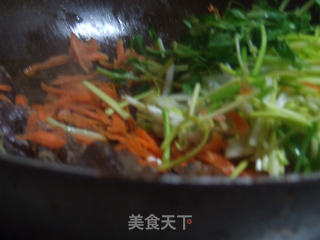 五彩春卷的做法步骤:2
