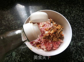 蓑衣炸酿茄子的做法步骤:2