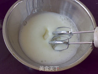 双色蜂蜜蛋糕卷的做法步骤:8