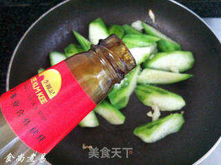 蚝油丝瓜的做法步骤:6