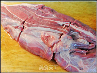 酱牛肉的做法步骤：1