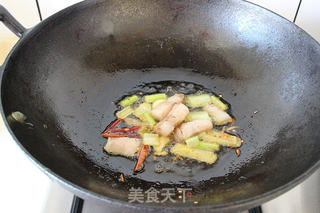 红烧金鲳鱼的做法步骤:5