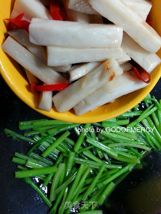 简单食材打造曼妙小狐仙=战胜脂肪鸡脯肉烩杏鲍菇 的做法步骤:16