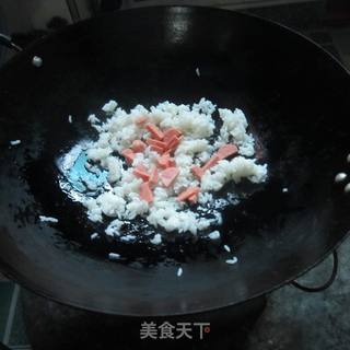 腐乳火腿炒饭的做法步骤：4