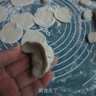 蛋花水饺的做法步骤：2