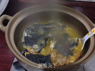 虫草花山药乌鸡汤的做法步骤:8