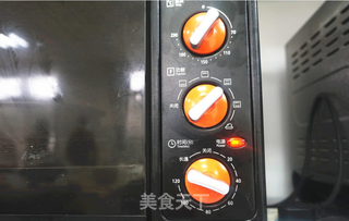 超详细8寸戚风蛋糕制作方法及注意事项的做法步骤:19