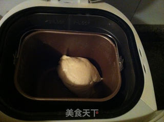枣泥辫子面包的做法步骤:2