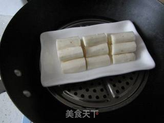 杨梅汁蒸铁棍山药的做法步骤:5