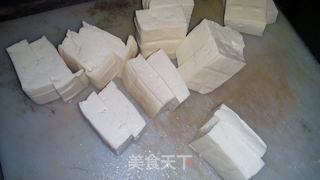 #家常的滋味（一）——脆皮炸豆腐的做法图解2