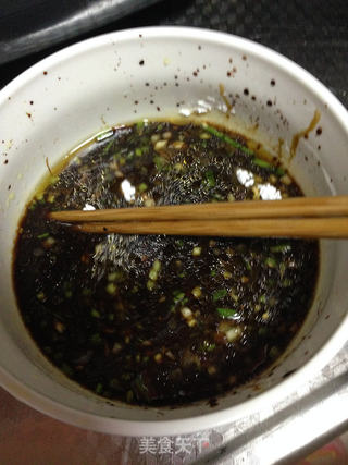 黯然销魂的【梅干菜烧肉】的做法步骤：6