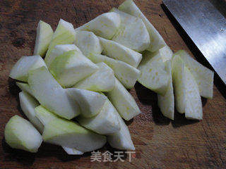 鹌鹑蛋炒夜开花的做法步骤:3