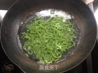 #肉丝菠菜面的做法图解12